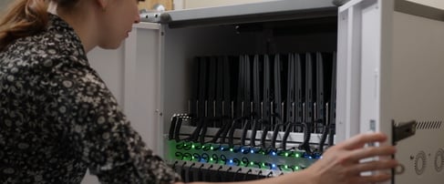 MC-7036-MAX-VideoBackground-Product-Page