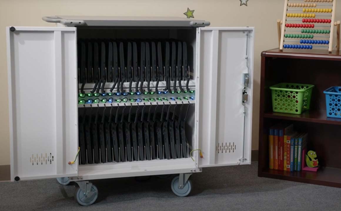4 Ways Chromebook Carts for Schools Boost Outcomes with Fewer Disruptions